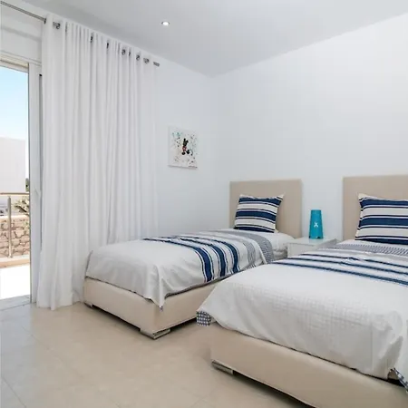 La Residenzia بيت للعطل