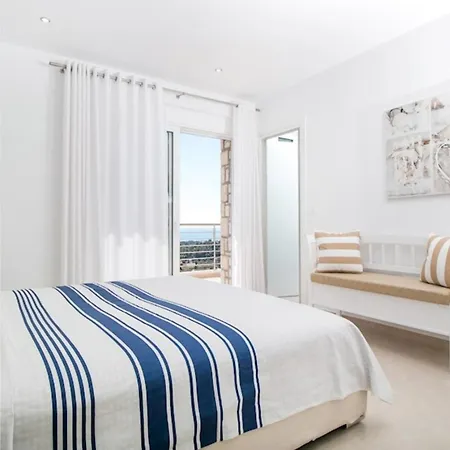 بيت للعطل La Residenzia *